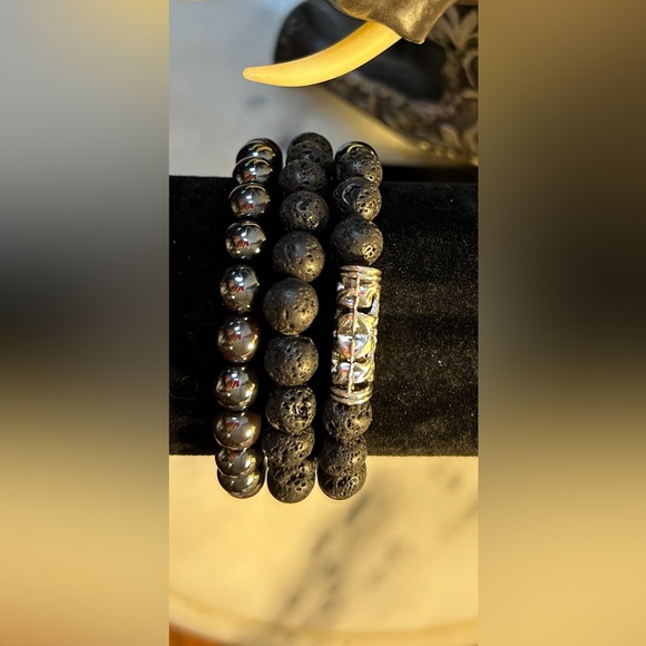 Natural Stone Beaded Bracelet - Picture 4 of 5